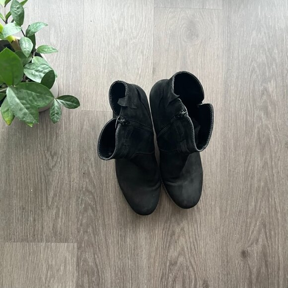 Gabor Black Suede Ankle Booties - Picture 5 of 10